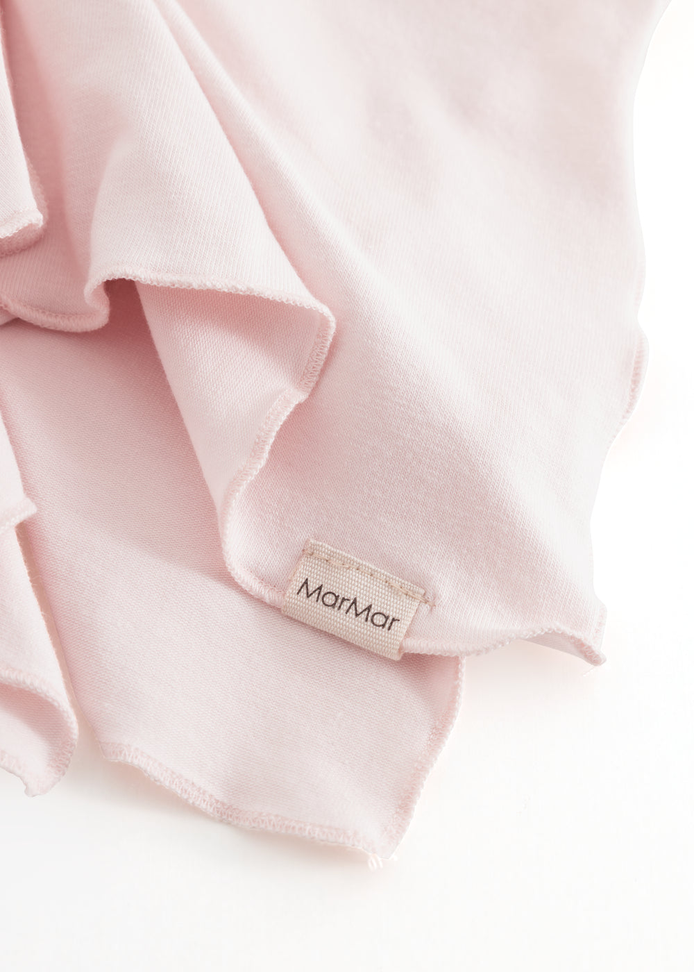 Nusseklud i lyserød til nyfødt og baby