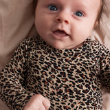 Baby i body i leopardprint