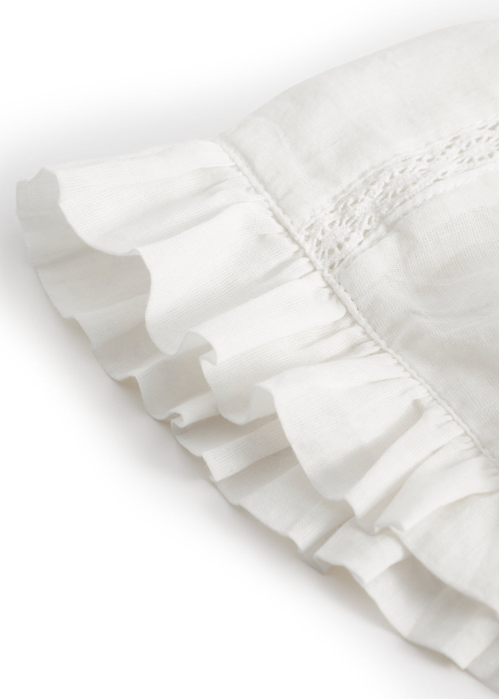 Acelia Frill, Kyse - Cloud