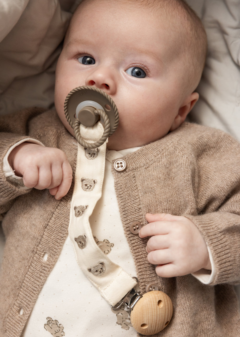 Alo Embroidery, Pacifier Clip - Teddybears Emb.