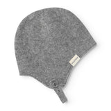 Aly Baby babyhue in gray melange with brand tag at the edge and a knot.