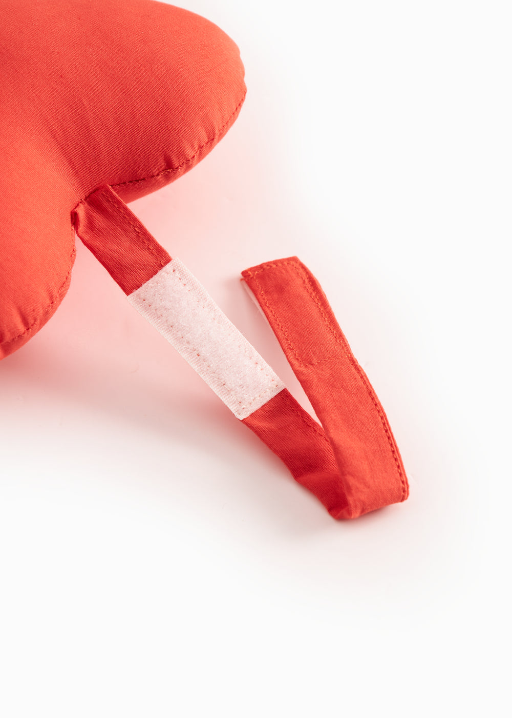 Music with two fine hearts playing Brahms' Lullaby