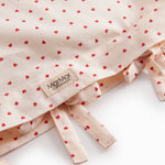 Baby bedding with a fine heart print