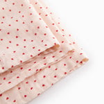 Baby wraps with fine hearts