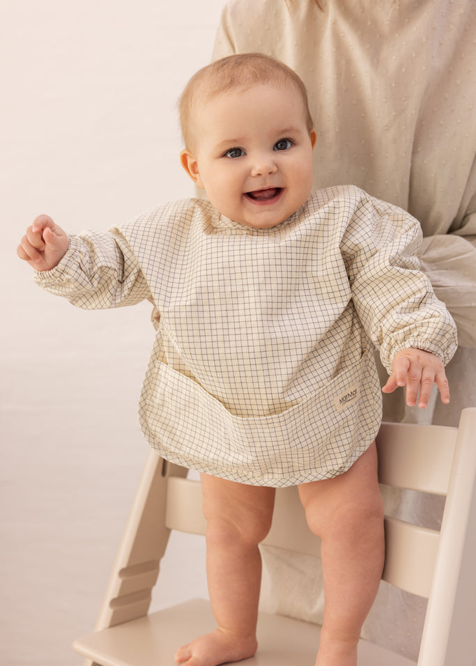 Apron LS, Dining Apron - Deep Lake Check