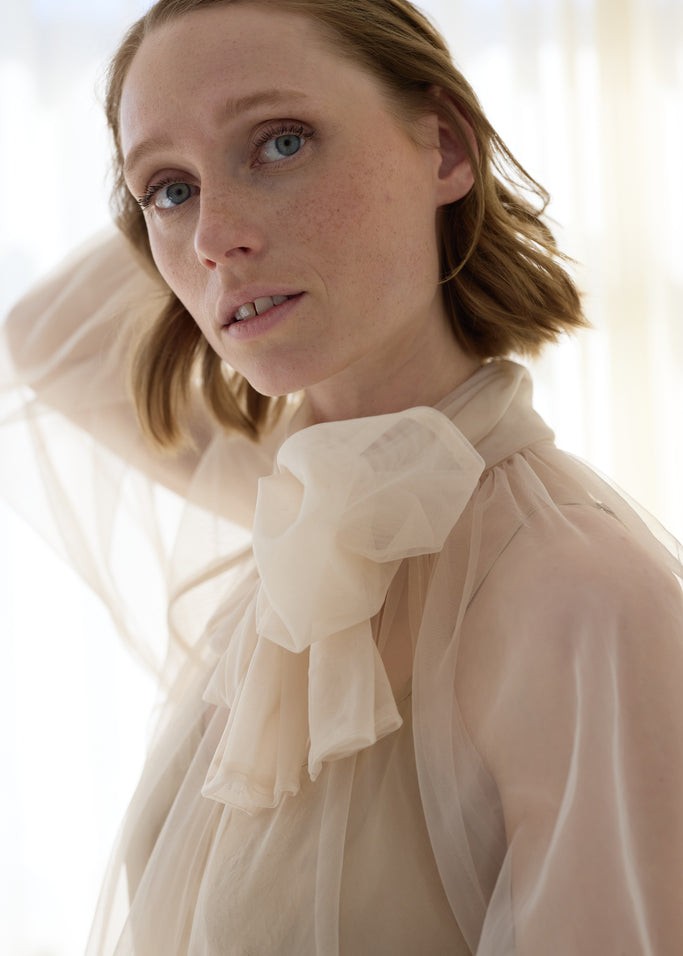 Truda W, Blouse - Barely Rose