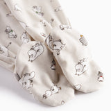 Babybukser med fødder i lyst stof med Moomin-print