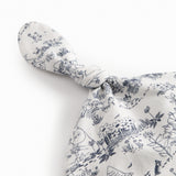 Hue for newborn with a foldable edge, sweet knot, and Moomin print