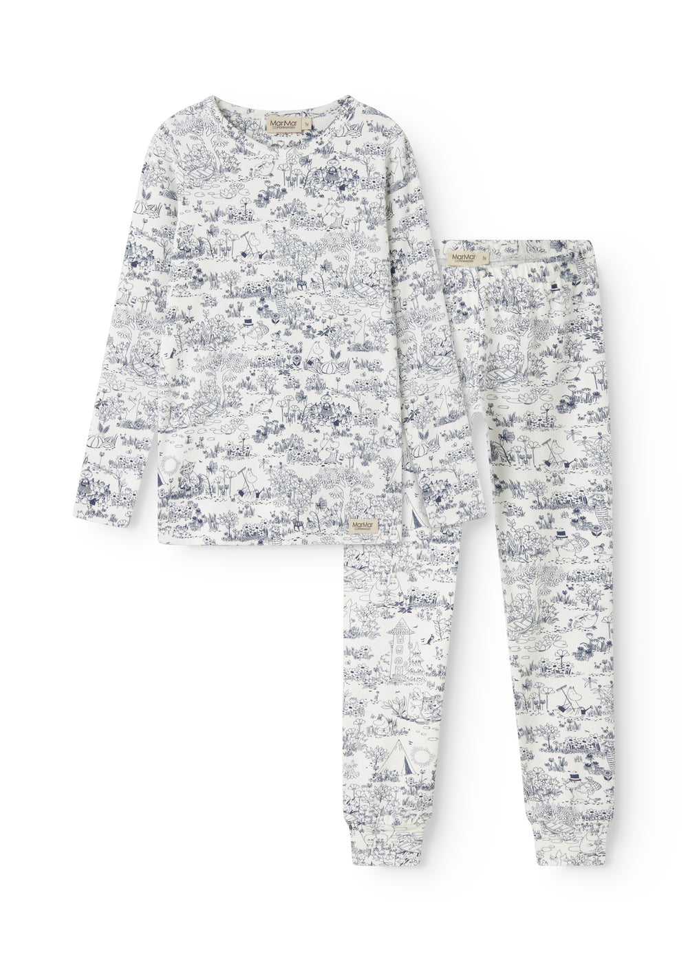 Children's clothing set with a fine Moomin print