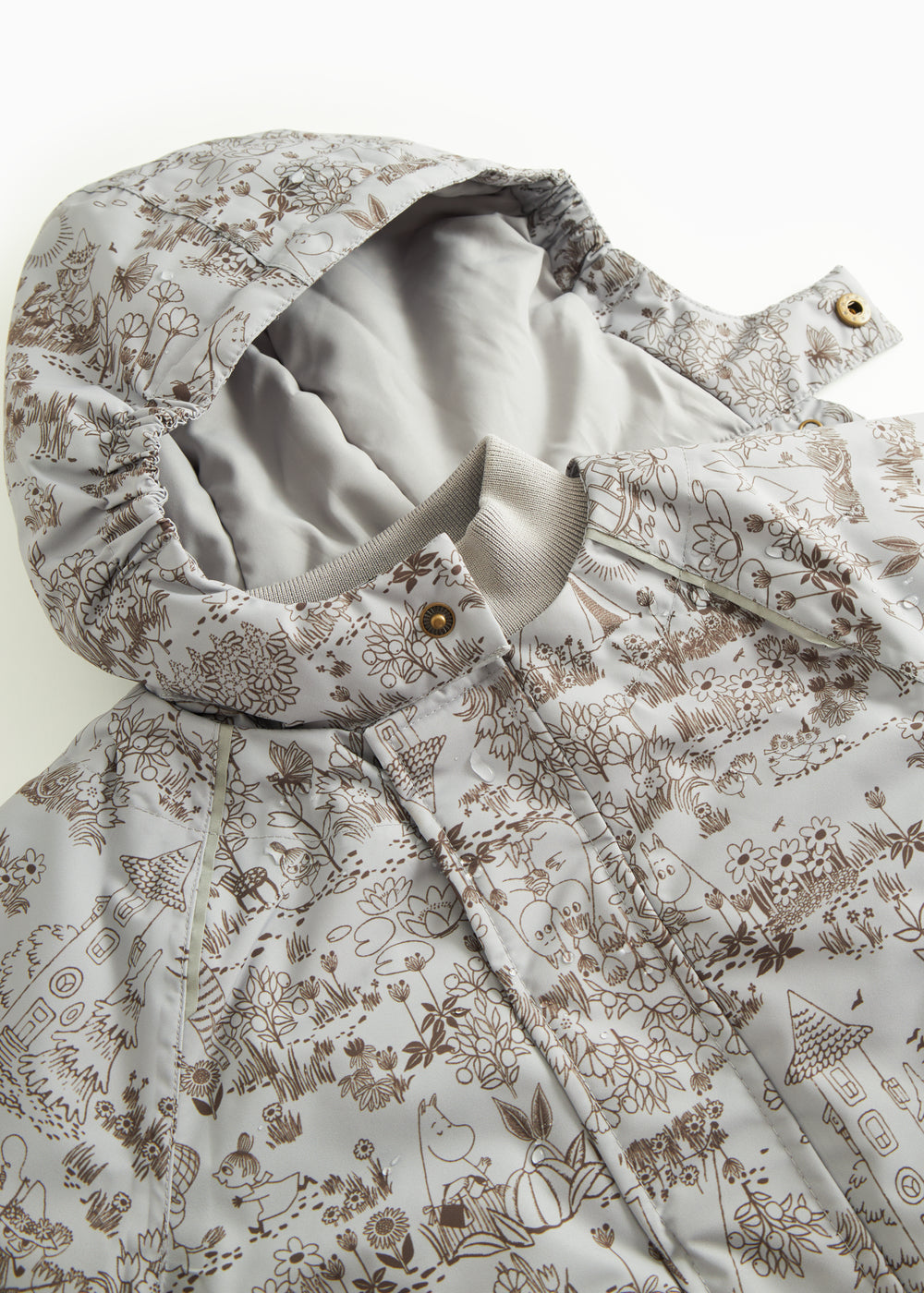Winter jacket with hood opening and inner lining in light fabric