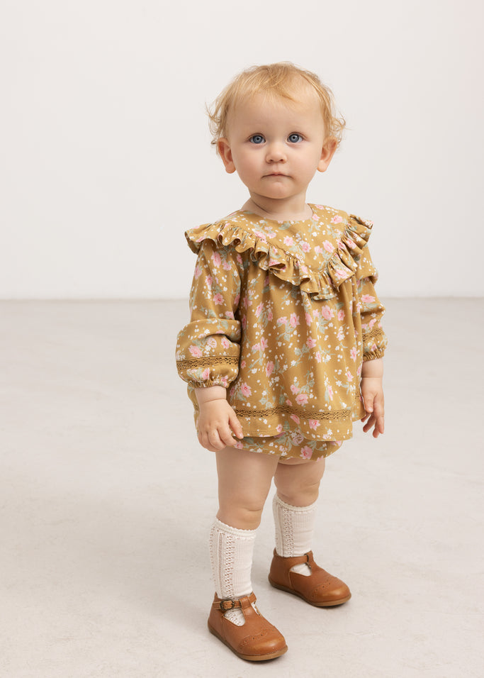 Pava, Bloomers - Summer Flower