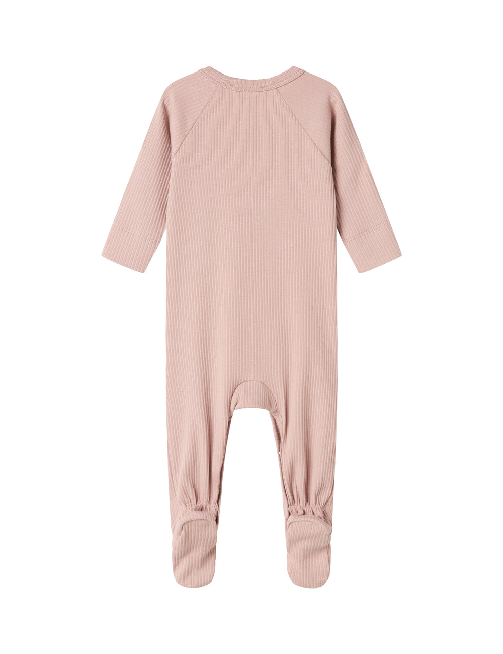 ribbstrikket lyserød heldragt til baby i blødt materiale med lange ærmer, lange ben, tryknapper og futter