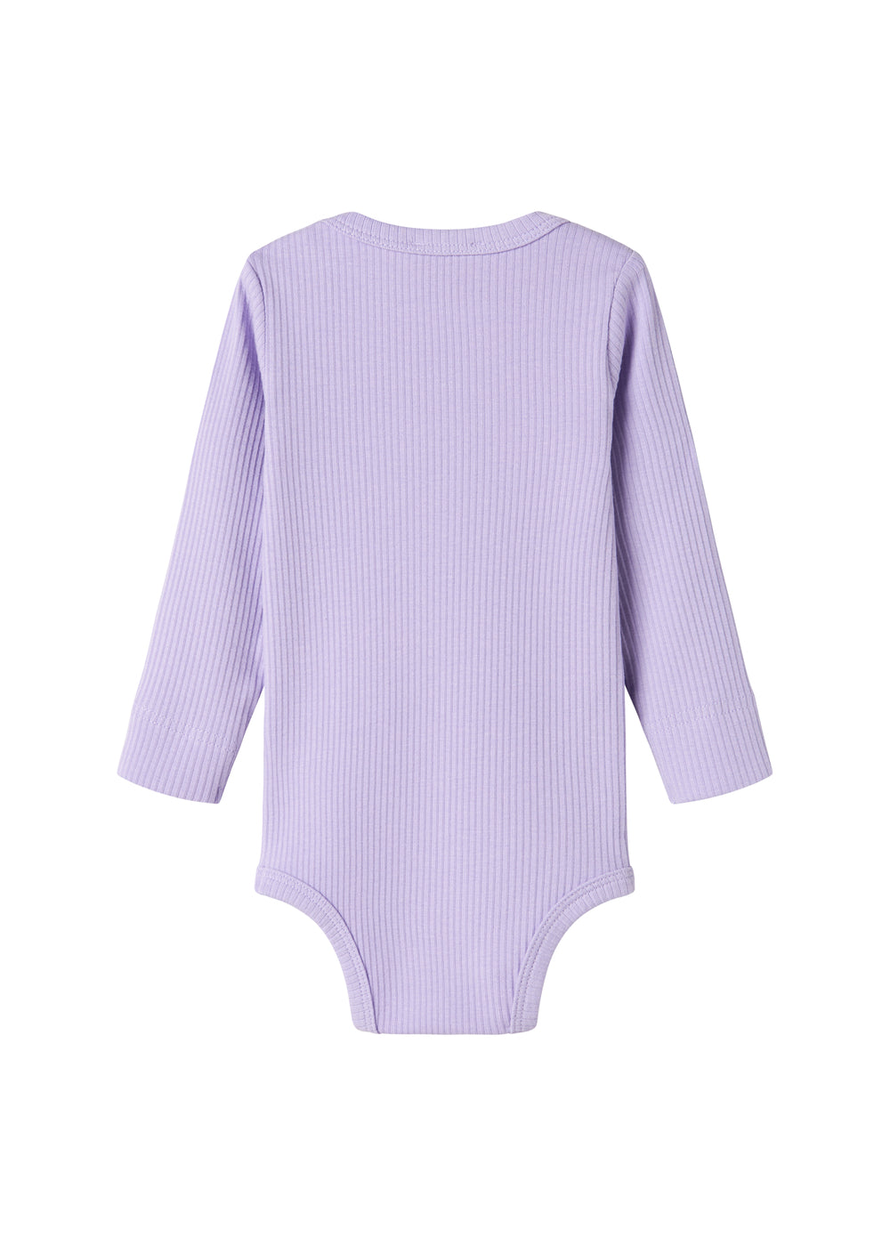 Lilla ribstrikket babybody med lange ærmer og knapper mellem benene