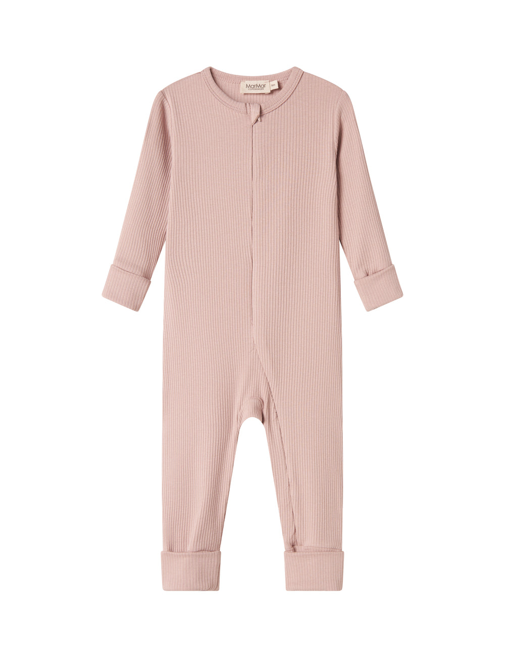 Ribbstrikket lyserød holdragt til baby i blødt materiale med lange ærmer og lange ben og lynlås