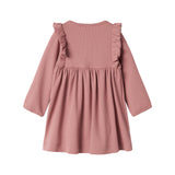 Lyserød ribstrikket kjole med lange ærmer, knapper og flæser til børn