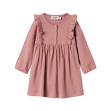 Lyserød ribstrikket kjole med lange ærmer, knapper og flæser til børn