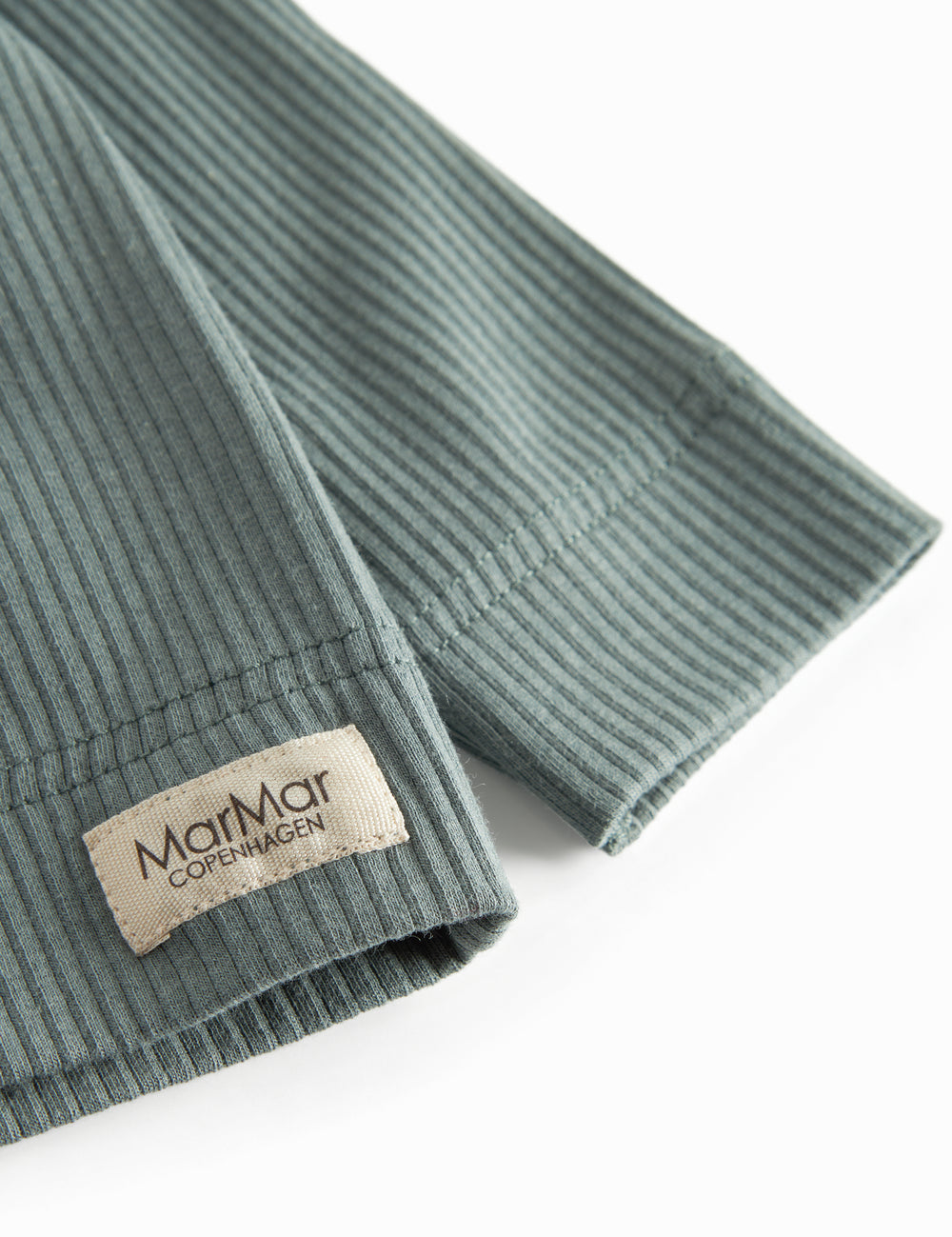 Grøn ribstrikket cardigan med knapper til børn