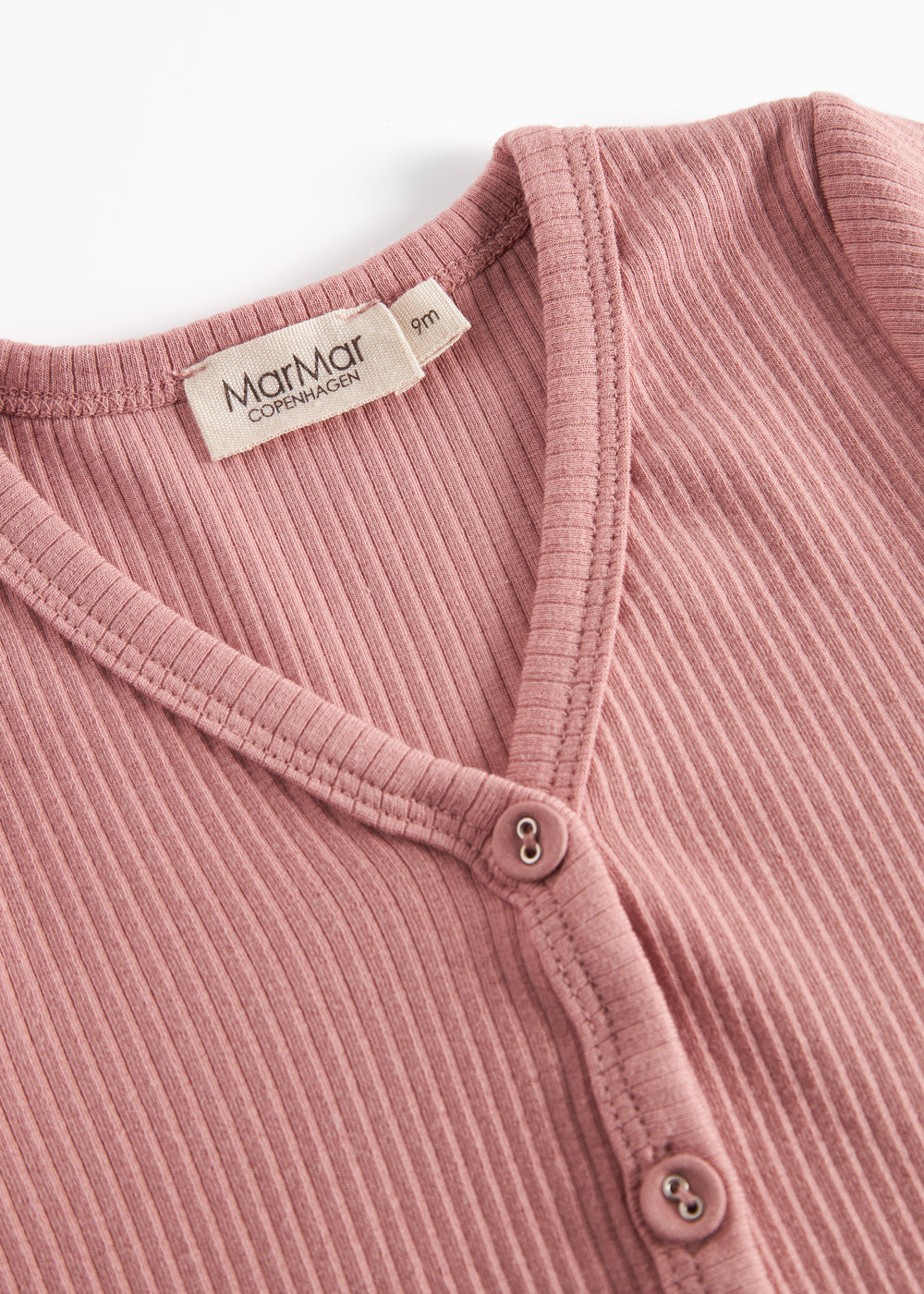 Lyserød ribstrikket cardigan med knapper til børn