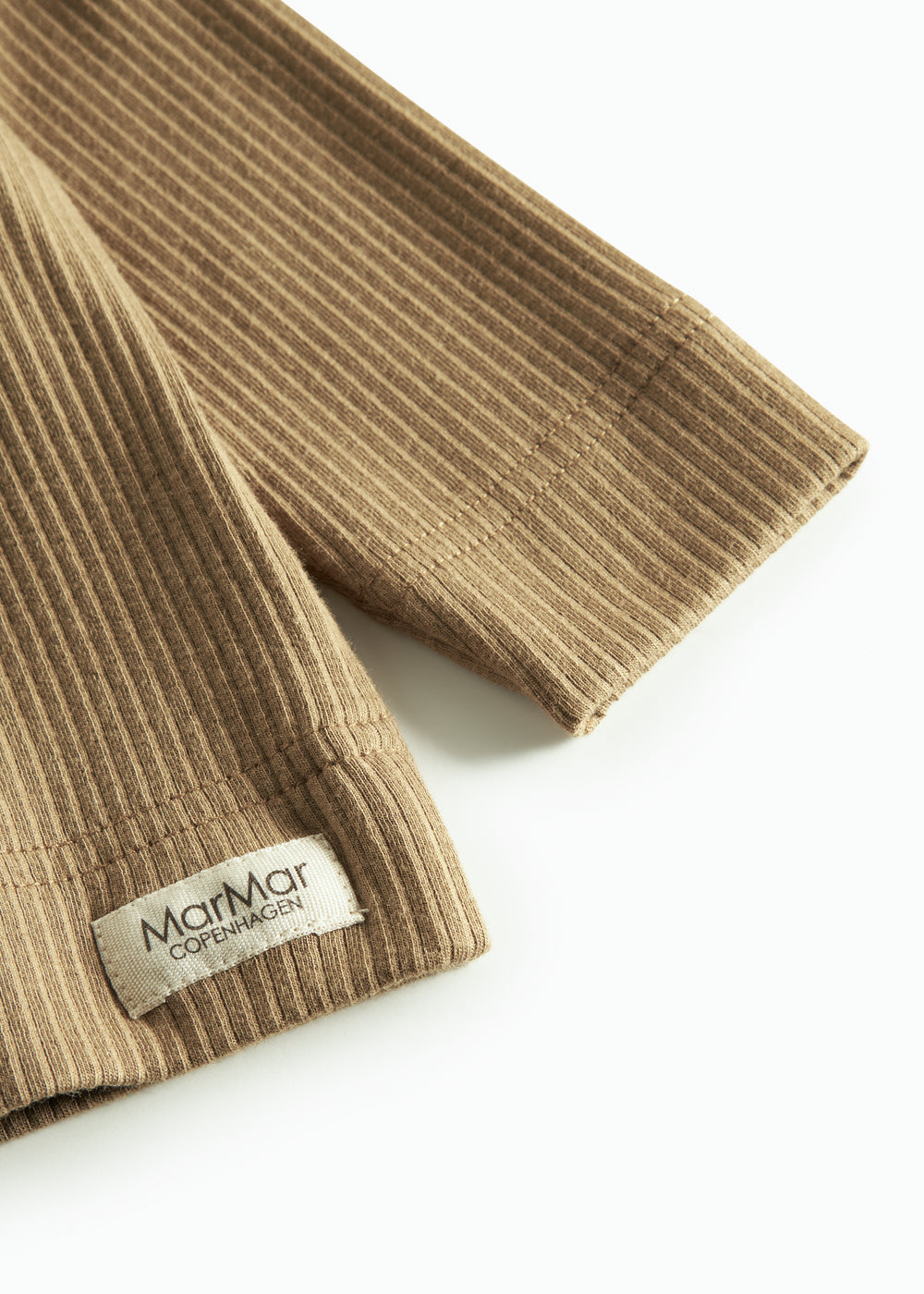 Brun ribstrikket cardigan med MarMar label til børn