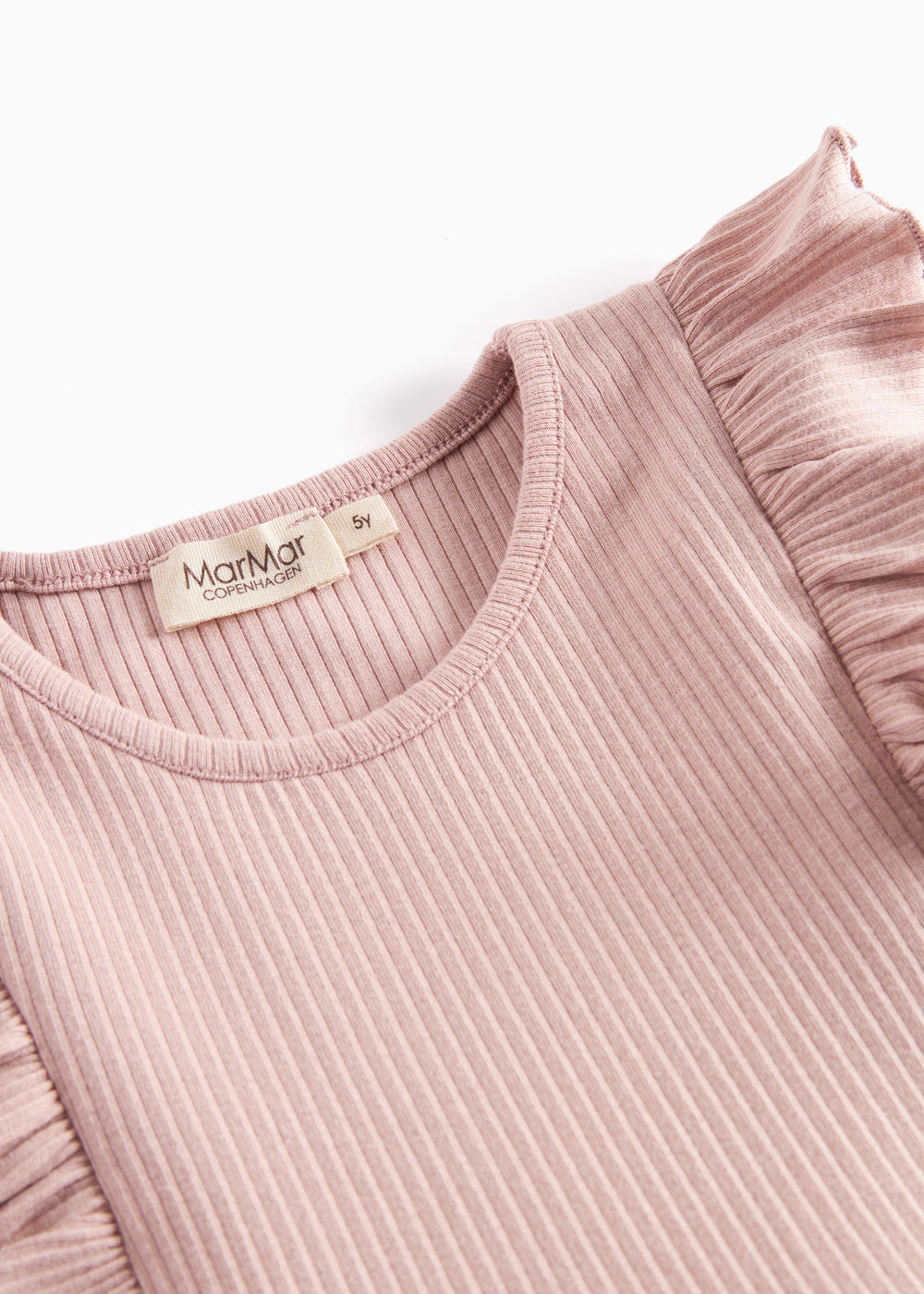 Langærmet lyserød ribstrikket kjole med flæser til børn