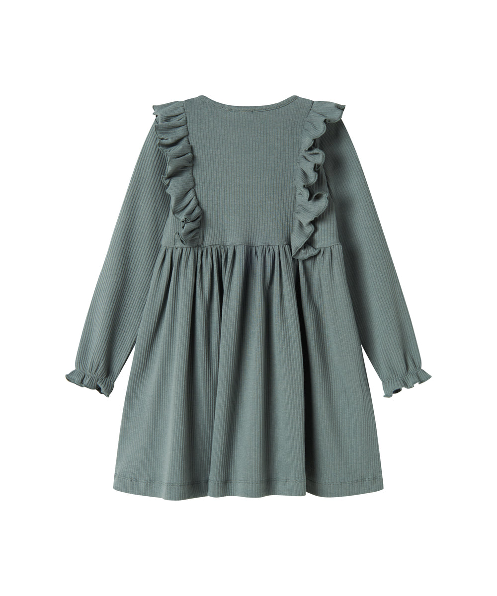 Grøn kjole med lange ærmer og flæser til børn