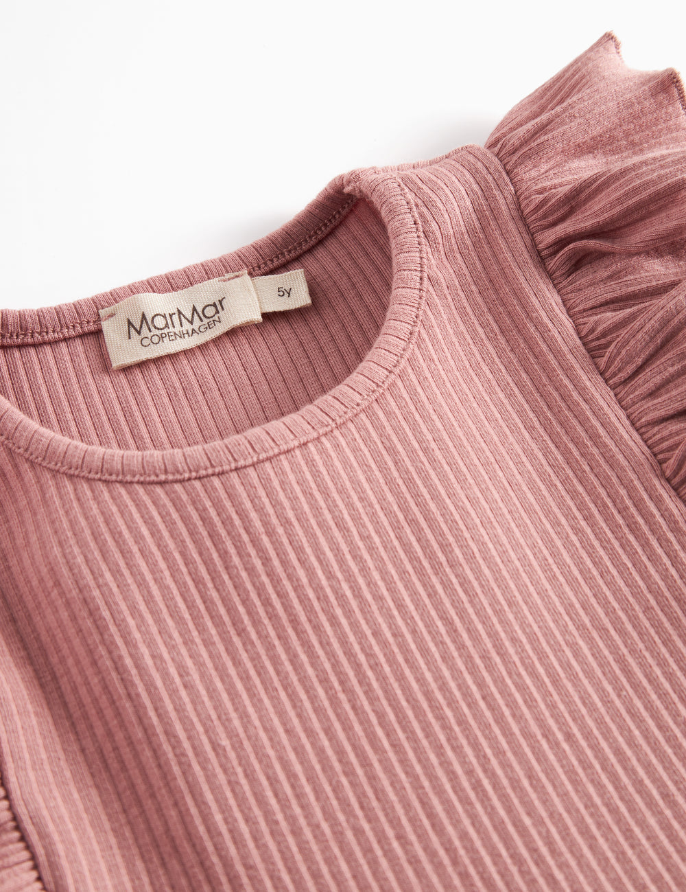 Lyserød kjole med lange ærmer og flæser til børn