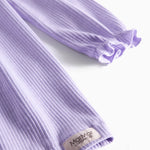 Langærmet lilla ribstrikket kjole med flæser og MarMar label til børn