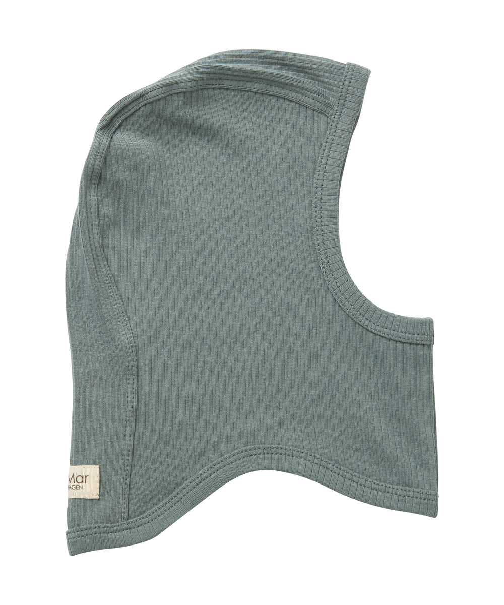 Grøn ribstrikket elefanthue til børn