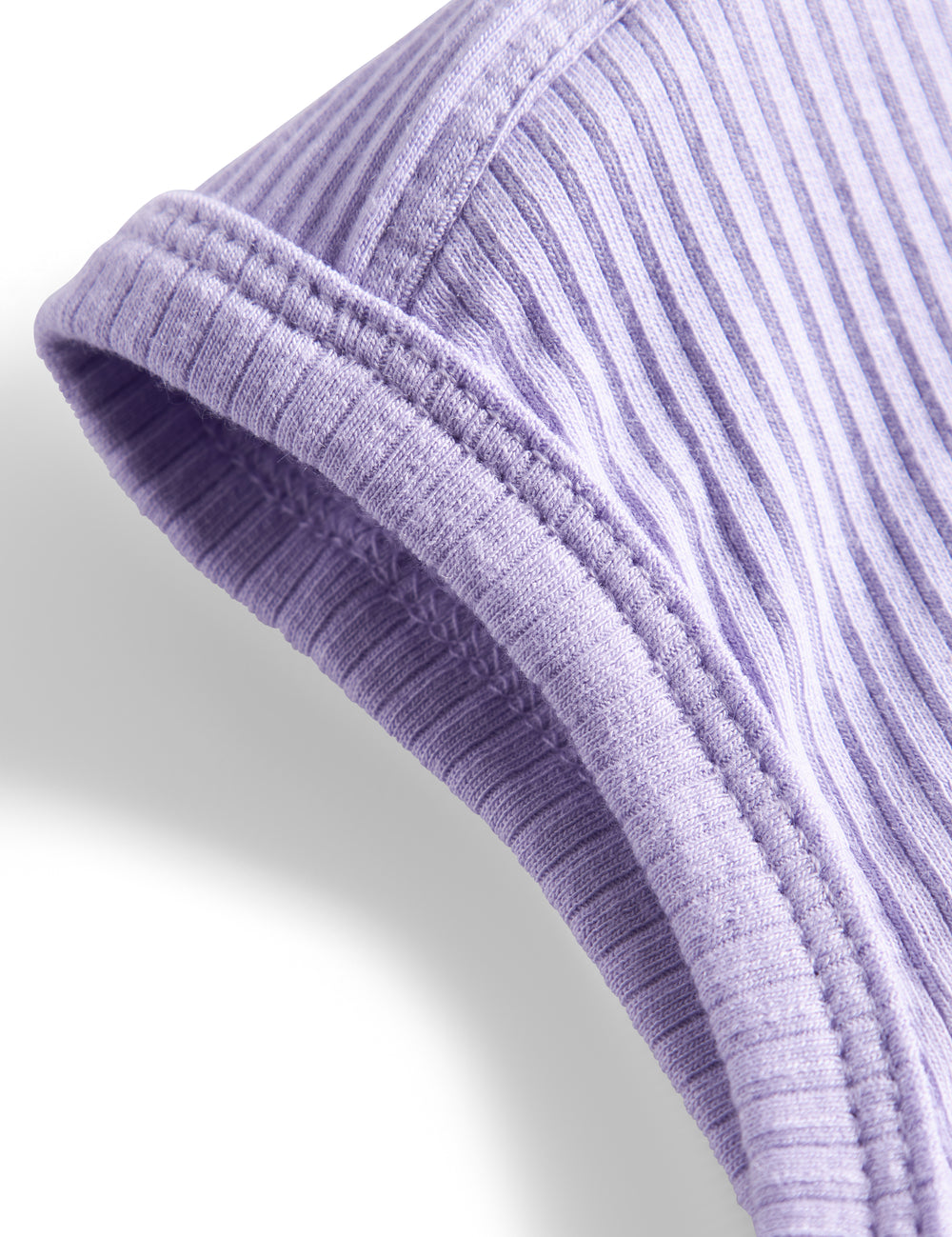 Ribstrikket elefanthue i lys lilla til børn