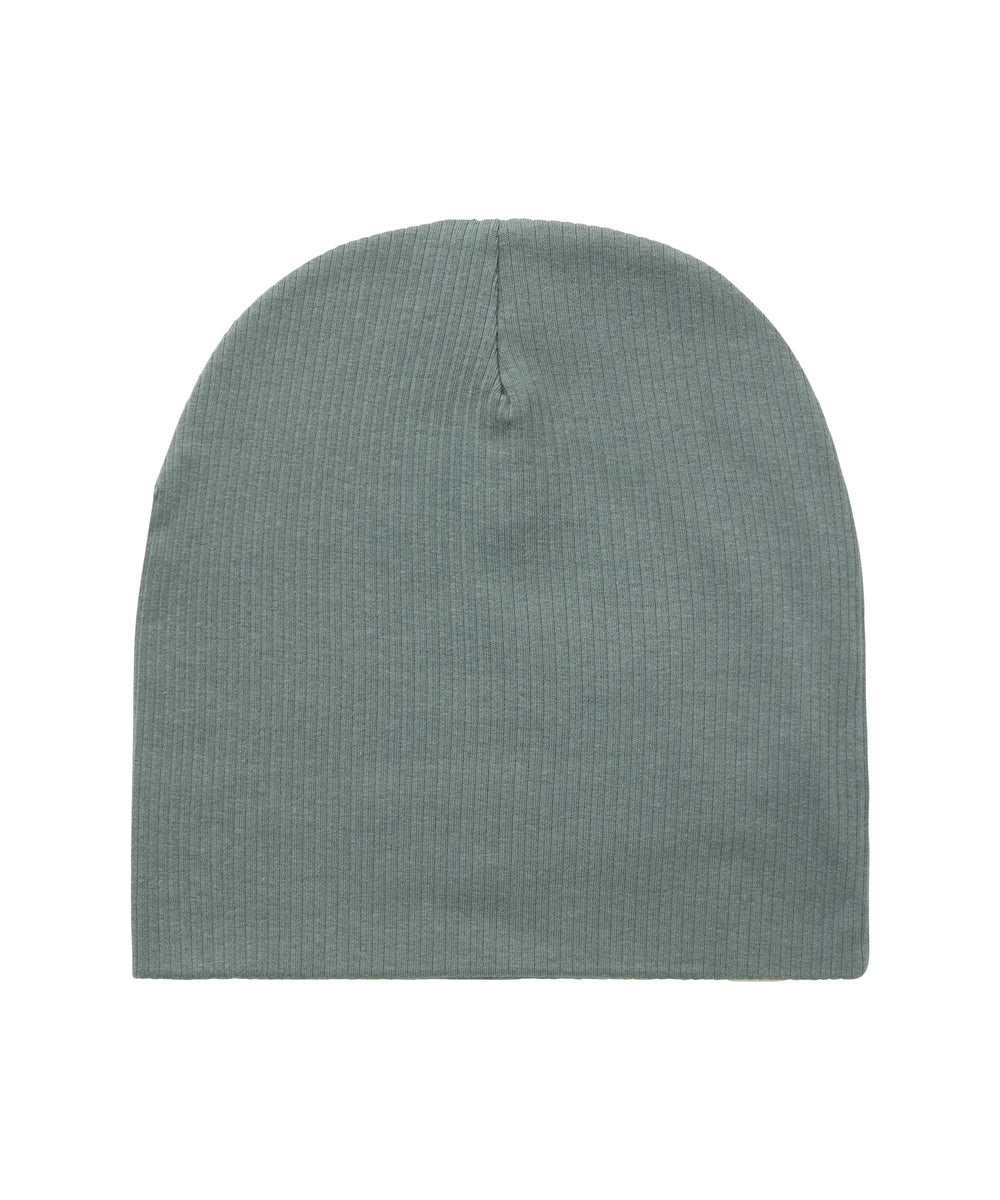 Grøn ribstrikket hue til børn