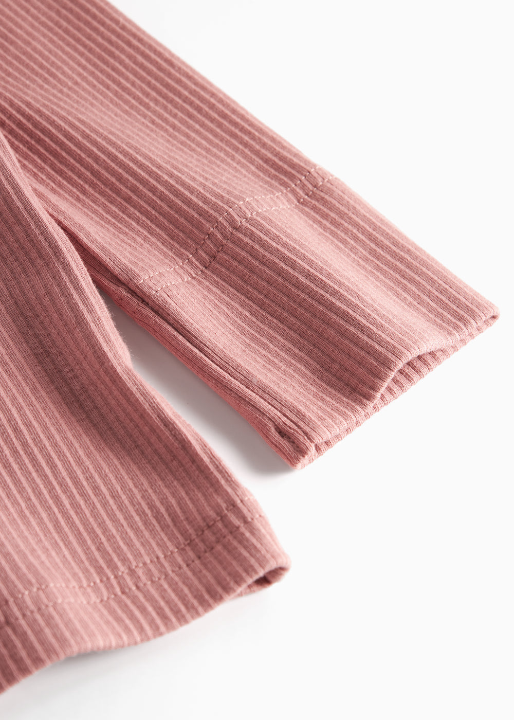 Lyserød ribstrikket langærmet dame t-shirt