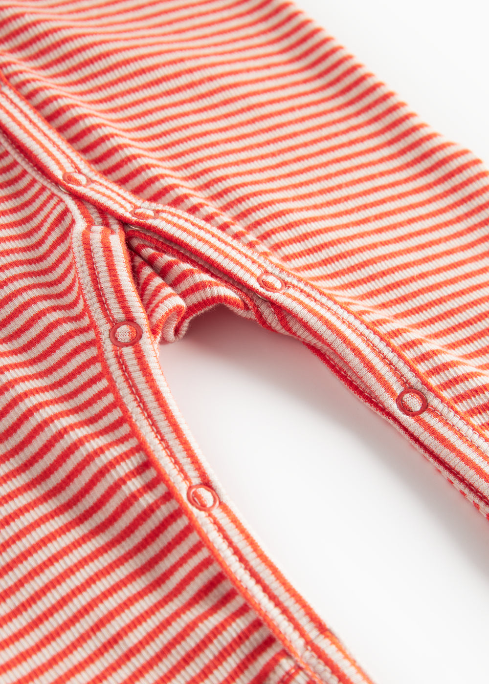 Rød og hvid stribet heldragt til baby med lange ærmer