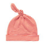 Rød og hvid stribet babyhue med knude på toppen