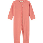 Rød og hvid stribet heldragt til baby med lange ærmer og trykknapper foran