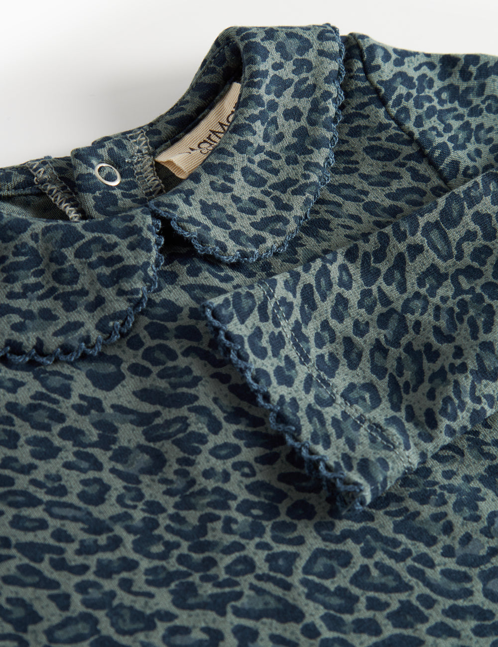 Green leopard print baby bodysuit with long sleeves and collar