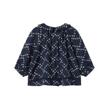 Mørkeblå blomstermønstret bluse til baby med lange ærmer