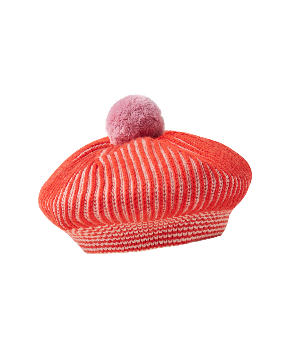 Rød og hvid strikket beret med lyserød kvast