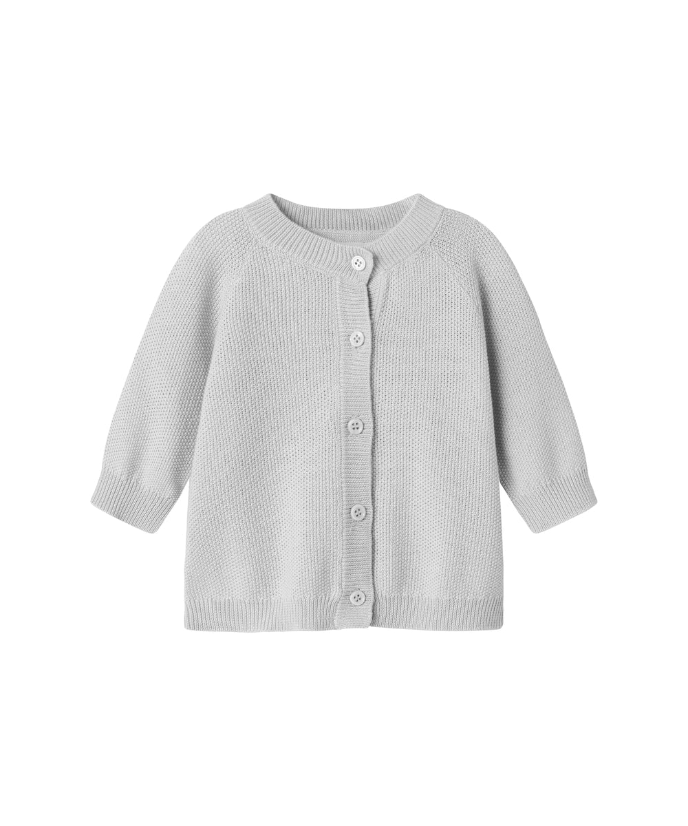 Lys grå strikket babytrøje med lange ærmer