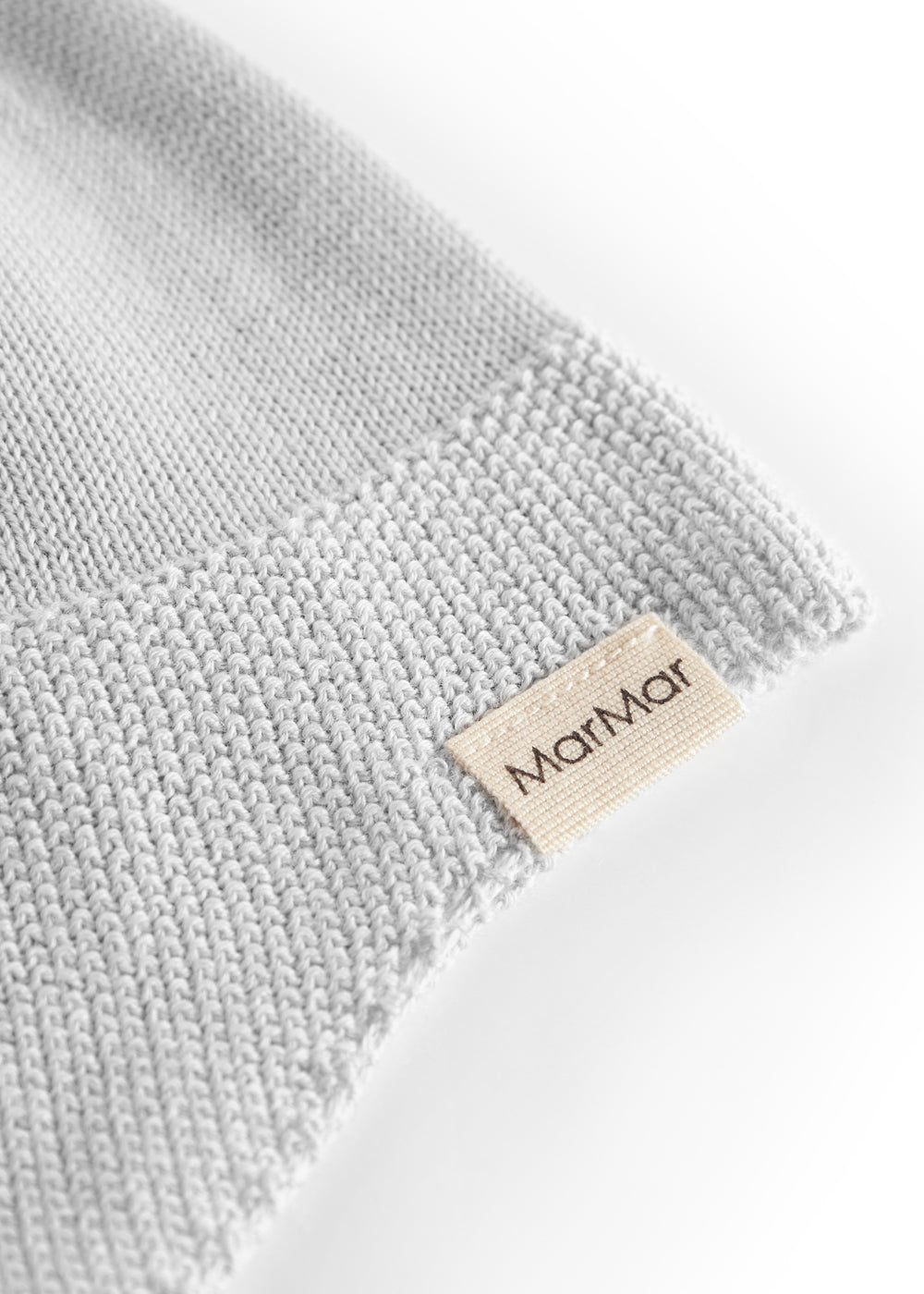 Grå hue i perlestrik til baby