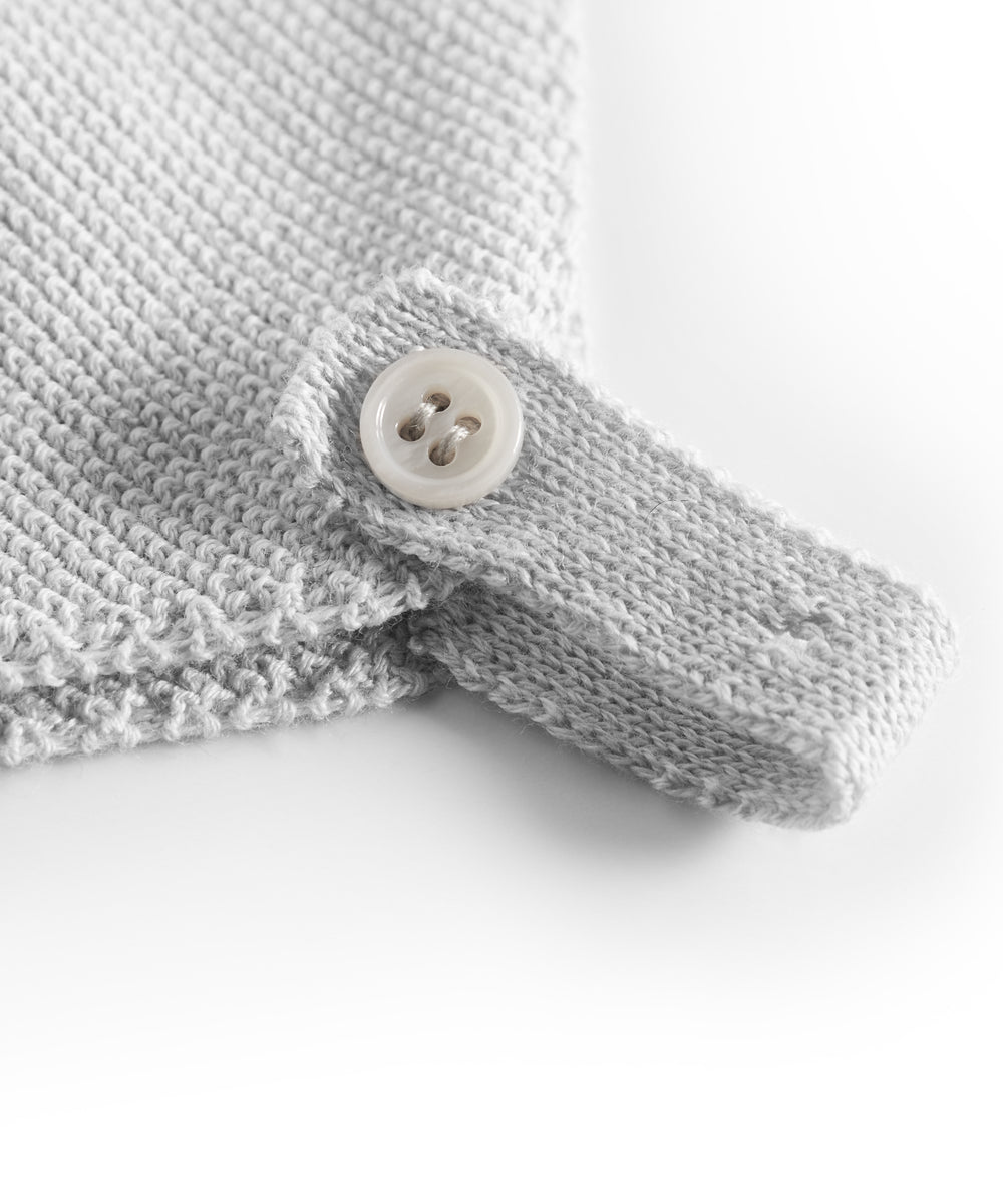 Grå hue i perlestrik til baby