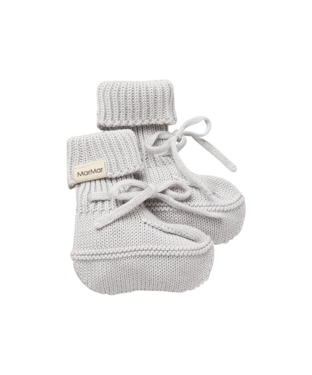 Grå strik babyfutter