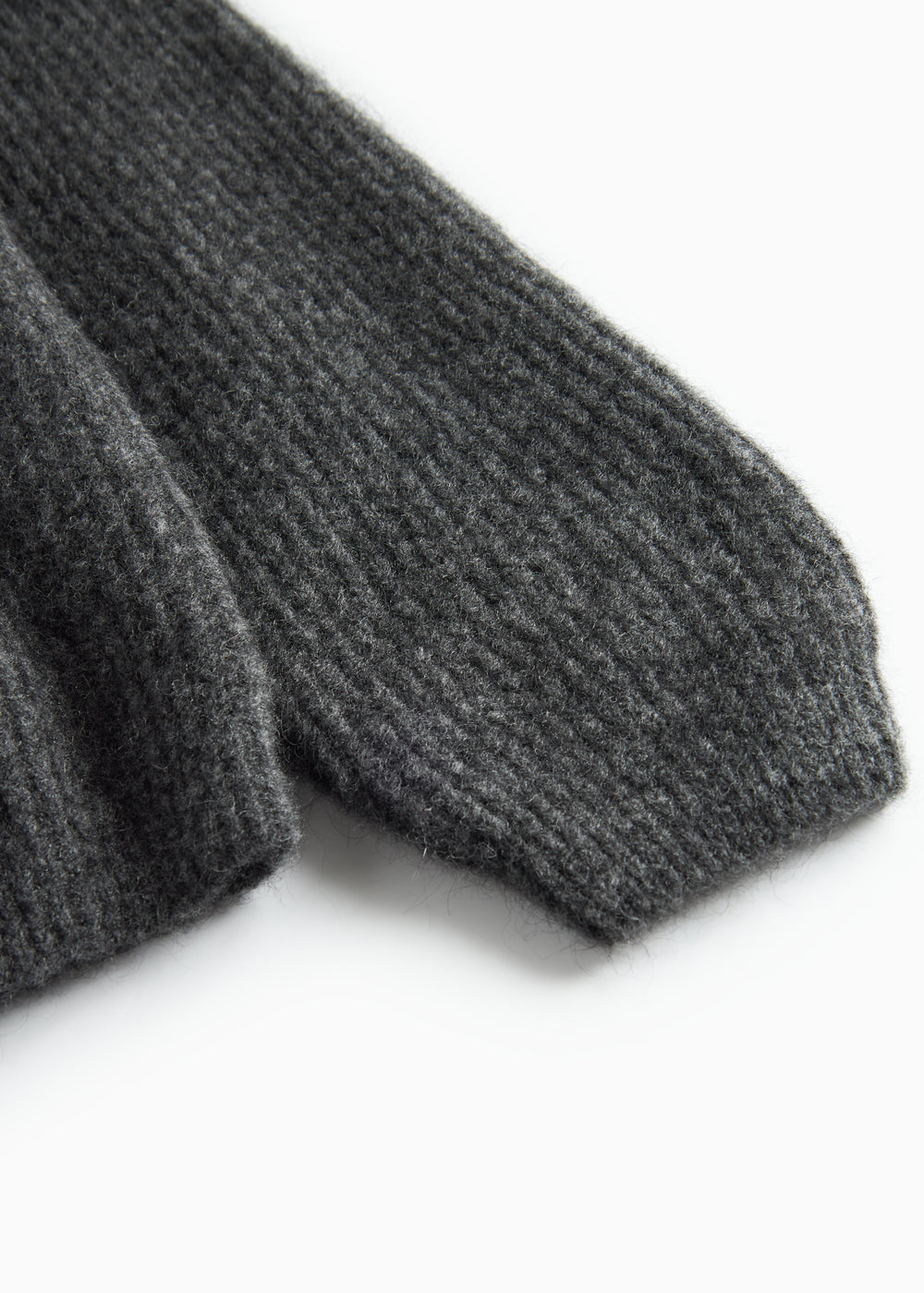 Mørkegrå strikbluse til kvinder med lange ærmer