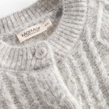 Lysegrå cardigan til børn  i uld med kabelstrik og knapper