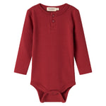 Rød ribbet body med stolpeknaplukning til baby
