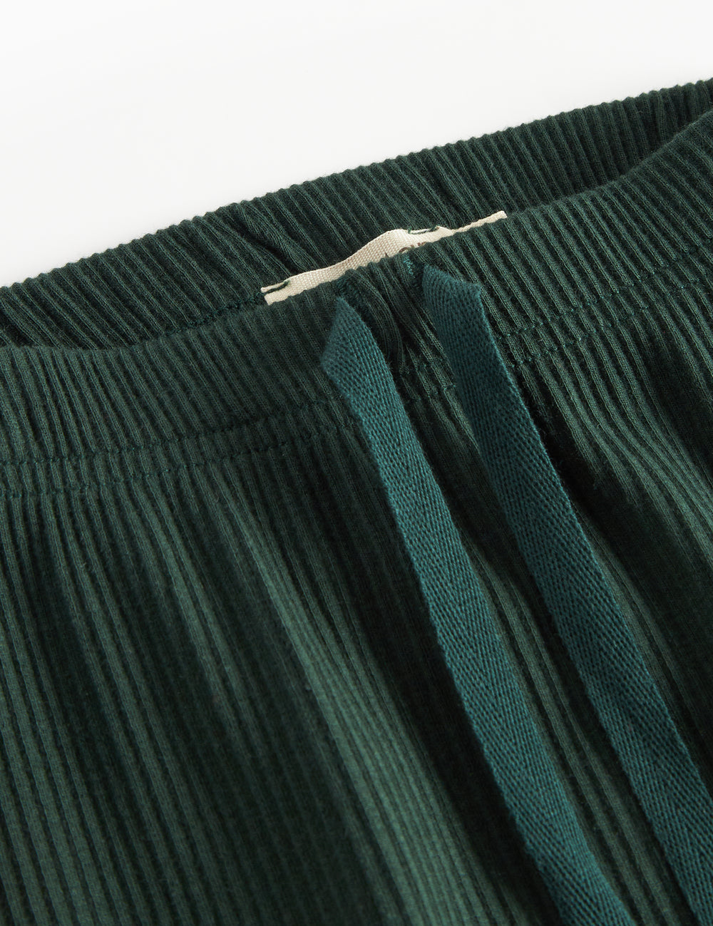 Grøne ribbede babybukser med snøre i taljen