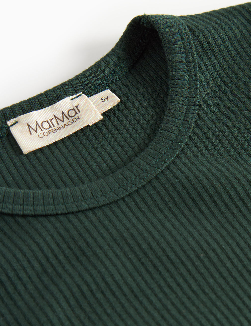 Grøn ribstrikket t-shirt med lange ærmer til børn