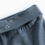 Mørkeblå babybukser med fødder og stjerneprint