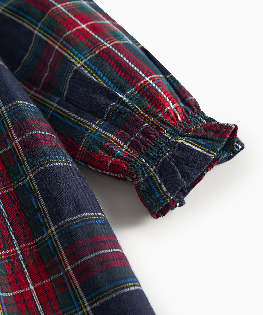 Mørkeblå og rød ternet julekjole med krave og lange ærmer til baby