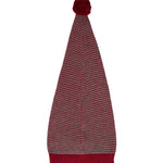 Strikket nissehue med røde og grå striber og kvast til børn