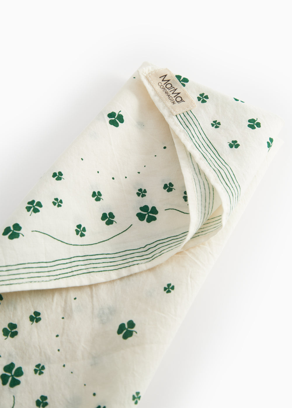 Beige tørklæde med grønt kløverprint